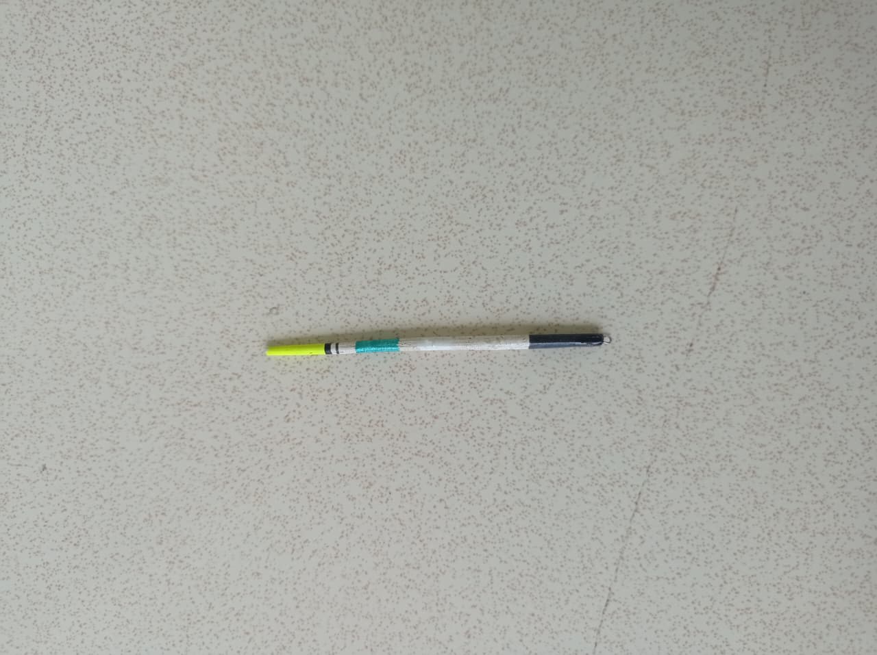 Pelampung model panjang